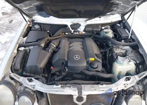 2002 Mercedes-Benz E 320 Special Edition z USA, uszkodzony, nr VIN WDBJF65J02B500155